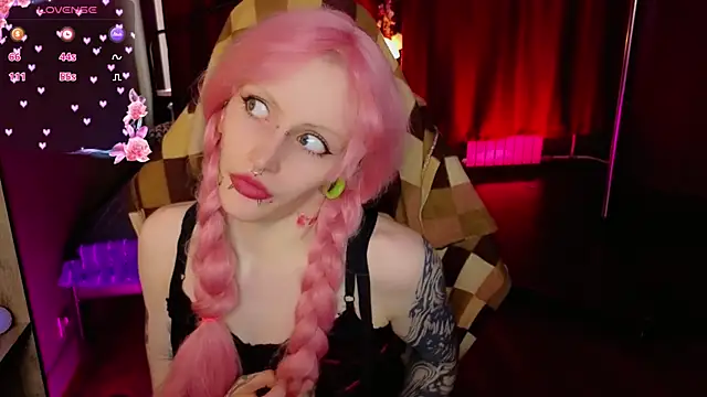 karkadeshk online show from 04/15/26, 11:27