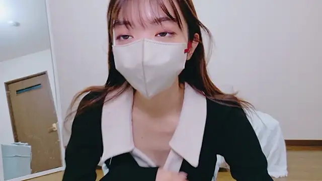 Sana-jpn online show from 01/11/26, 07:15