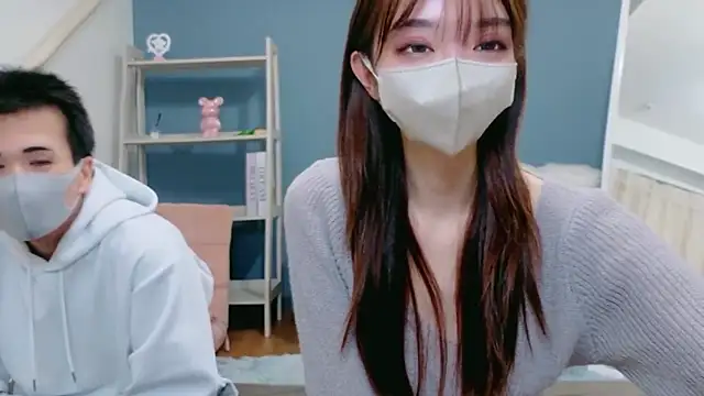 Sana-jpn online show from 03/21/26, 09:30