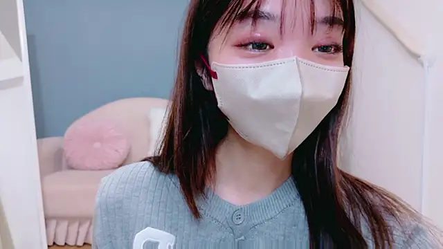 Snapshot of Sana-jpn chatting on 11/05/25, 04:37 Sana-jpn online show from 11/05/25, 04:37