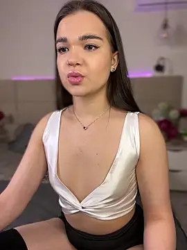 BabyShy- online show from 02/07/26, 10:51