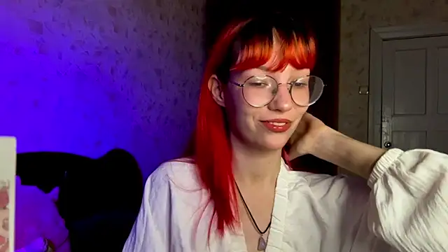 Snapshot of Midnight_Secret chatting on 10/28/25, 03:11 Midnight Secret online show from 10/28/25, 03:11