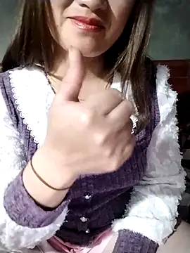 Snapshot of emini-xx chatting on 02/28/26, 01:33 emini-xx online show from 02/28/26, 01:33