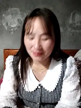 Snapshot of emini-xx chatting on 02/03/26, 01:05 emini-xx online show from 02/03/26, 01:05