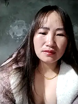 Snapshot of emini-xx chatting on 02/02/26, 03:05 emini-xx online show from 02/02/26, 03:05