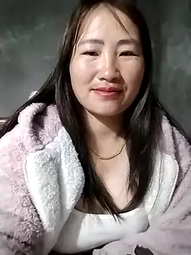 Snapshot of emini-xx chatting on 02/10/26, 01:37 emini-xx online show from 02/10/26, 01:37