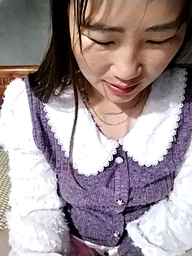 Snapshot of emini-xx chatting on 02/17/26, 11:02 emini-xx online show from 02/17/26, 11:02