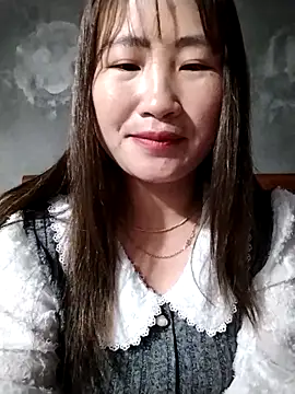 Snapshot of emini-xx chatting on 02/20/26, 07:32 emini-xx online show from 02/20/26, 07:32