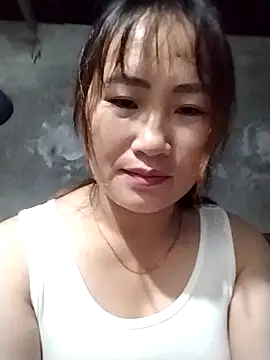 emini-xx online show from 11/01/25, 08:08