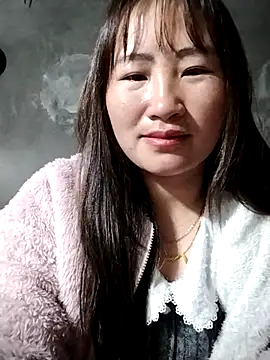 Snapshot of emini-xx chatting on 02/01/26, 12:31 emini-xx online show from 02/01/26, 12:31