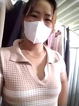 emini-xx online show from 10/28/25, 11:58