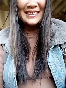 Snapshot of emini-xx chatting on 01/17/26, 09:46 emini-xx online show from 01/17/26, 09:46