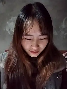 emini-xx online show from 11/28/25, 10:59