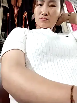 emini-xx online show from 10/31/25, 07:38