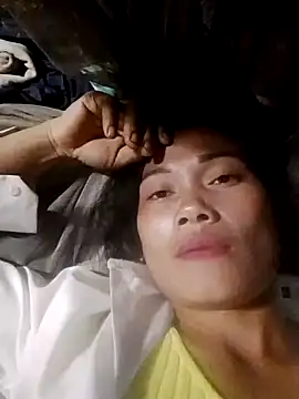 doggy-00 online show from 10/28/25, 02:05