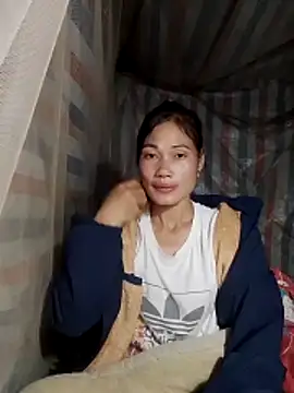 doggy-00 online show from 12/22/25, 07:47