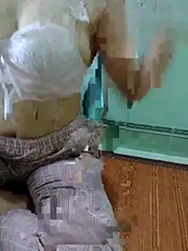 Snapshot of Kieuxinhgai chatting on 11/08/25, 07:34 Kieuxinhgai online show from 11/08/25, 07:34