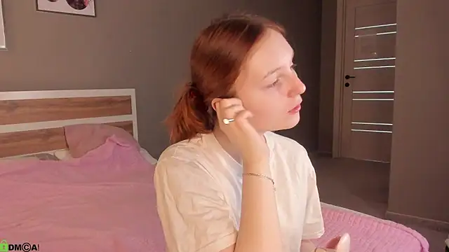 AngelWisee online show from 05/19/26, 03:02