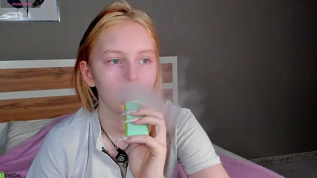 AngelWisee online show from 06/19/26, 03:12