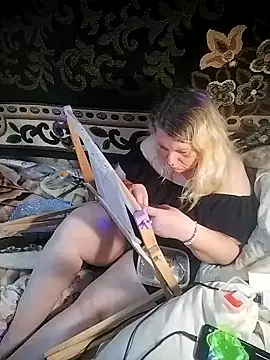 Lana-murr online show from 11/11/25, 08:31