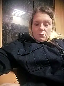 Lana-murr online show from 11/05/25, 05:05