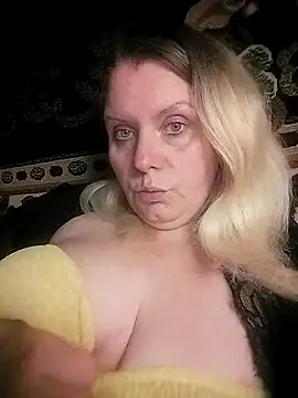 Lana-murr online show from 12/05/25, 06:17