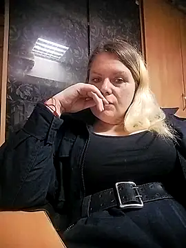 Lana-murr online show from 11/01/25, 07:24