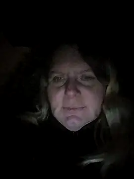 Lana-murr online show from 12/19/25, 04:09