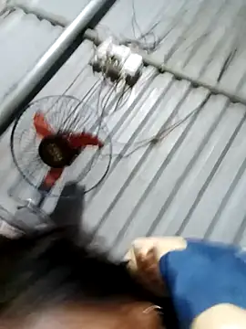 bella-la online show from 12/13/25, 08:04