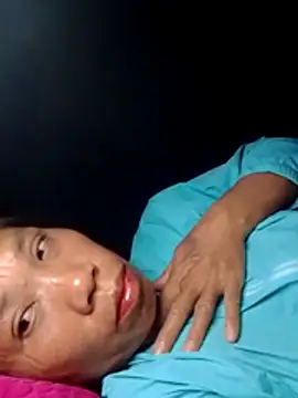 bella-la online show from 02/13/26, 01:44