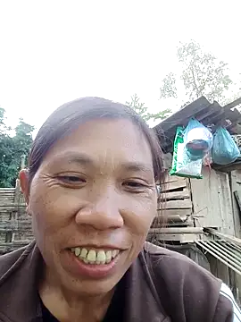 bella-la online show from 11/15/25, 09:46