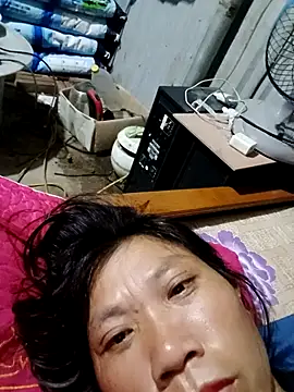 bella-la online show from 11/09/25, 11:09