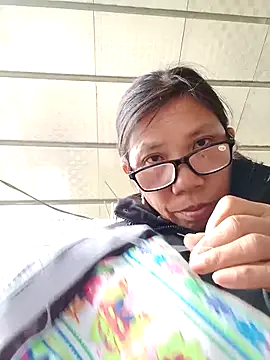 bella-la online show from 12/14/25, 08:09