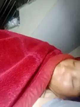 bella-la online show from 11/19/25, 06:08