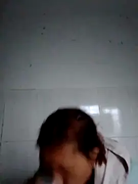 bella-la online show from 02/05/26, 12:06