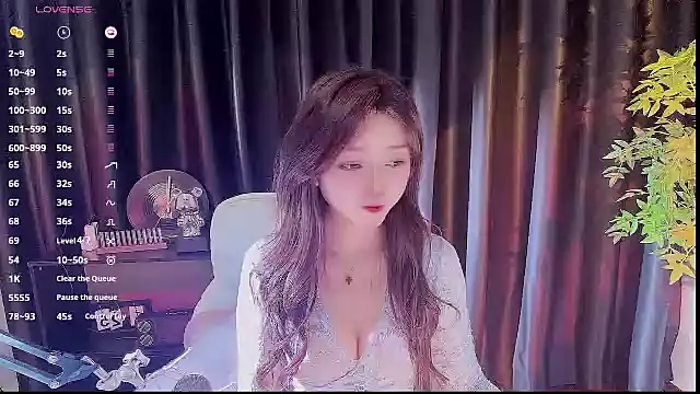 Snapshot of Yiluo95 chatting on 11/09/25, 05:39 Yiluo95 online show from 11/09/25, 05:39