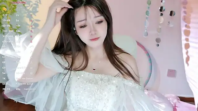 Yiluo95 online show from 05/13/26, 01:18