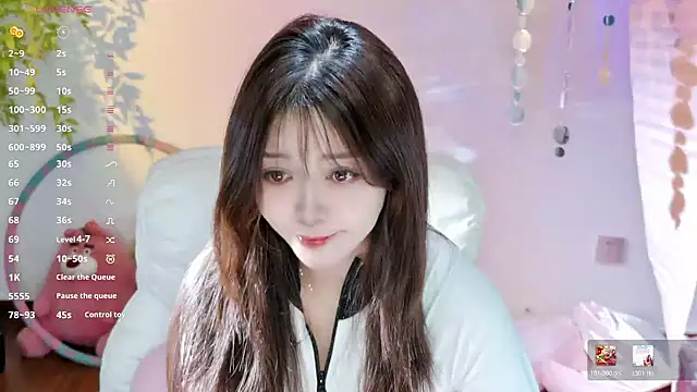 Yiluo95 online show from 05/20/26, 04:04