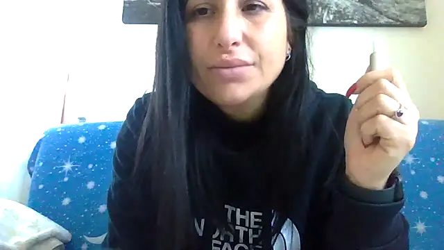 Snapshot of 4clarissa chatting on 10/28/25, 10:03 4clarissa online show from 10/28/25, 10:03