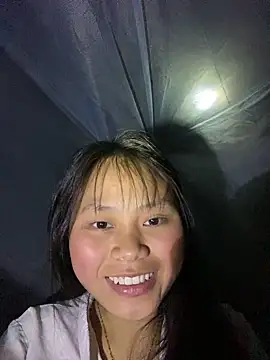 Snapshot of Sophia-123 chatting on 01/11/26, 01:18 Sophia-123 online show from 01/11/26, 01:18