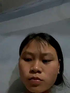 Sophia-123 online show from 10/28/25, 04:39