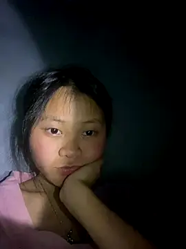 Snapshot of Sophia-123 chatting on 12/22/25, 12:49 Sophia-123 online show from 12/22/25, 12:49