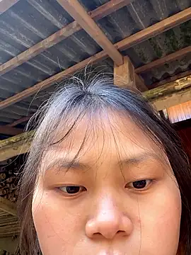 Snapshot of Sophia-123 chatting on 01/12/26, 01:45 Sophia-123 online show from 01/12/26, 01:45