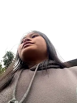 Snapshot of Sophia-123 chatting on 01/10/26, 01:12 Sophia-123 online show from 01/10/26, 01:12