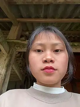 Snapshot of Sophia-123 chatting on 01/14/26, 12:14 Sophia-123 online show from 01/14/26, 12:14