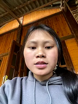 Sophia-123 online show from 12/20/25, 01:08