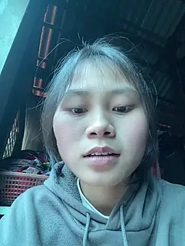 Sophia-123 online show from 12/15/25, 02:06