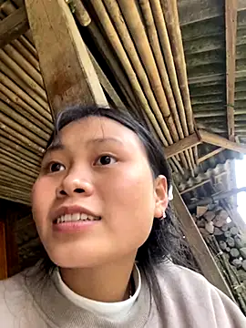 Sophia-123 online show from 12/04/25, 08:57