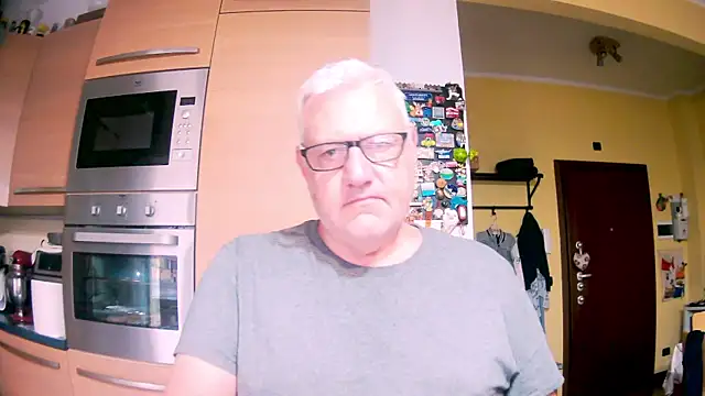 Diegoriv71 online show from 06/02/26, 05:07