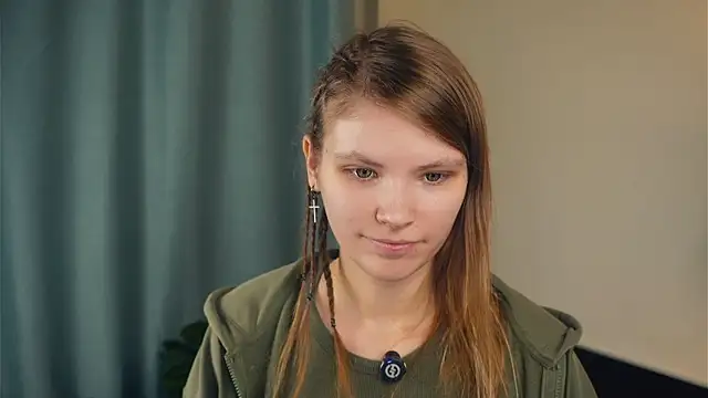 Snapshot of YoshieGradney chatting on 10/28/25, 08:24 YoshieGradney online show from 10/28/25, 08:24